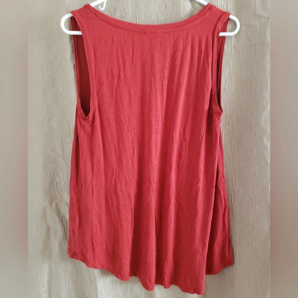 Modcloth HiLo Tank - Picture 2 of 4